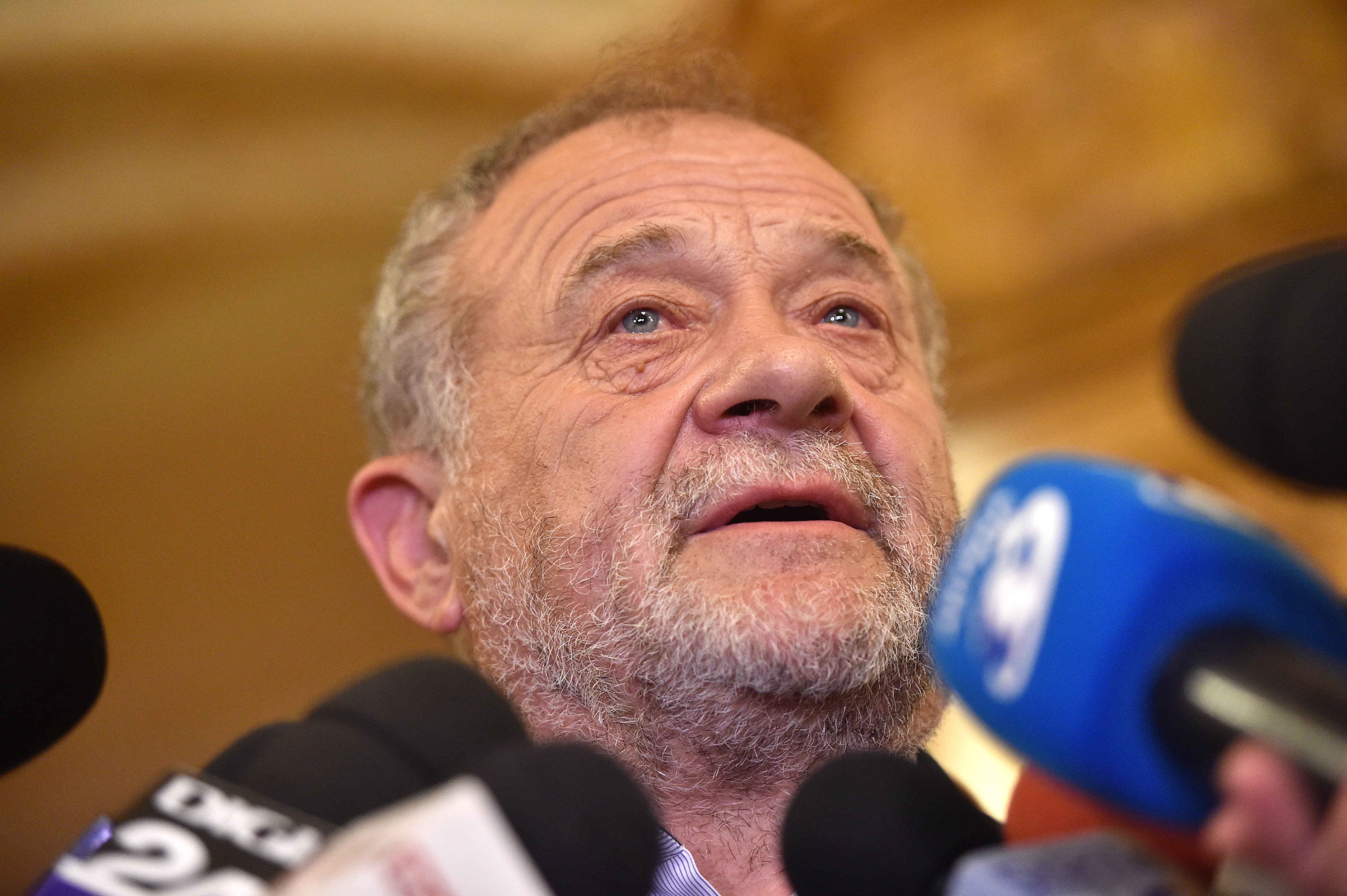 Avocatul lui Dumitru Buzatu: Terminaţi-o, vă rog, cu urarea „La mulţi ani şi ţie, dar şi clientului tău”. Not funny