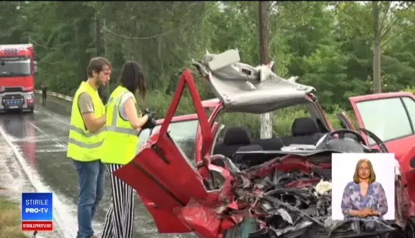 Elicopter SMURD, intervenție de urgență în Alba. Accident cumplit provocat de un camion