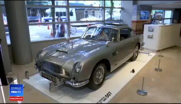 Milioane de dolari pentru o mașină din 1965. Cine a făcut autoturismul celebru