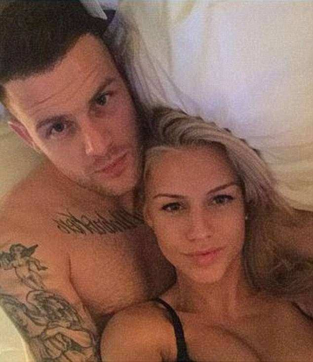 Un fotbalist celebru s-a împăcat cu iubita, deși tânăra l-a acuzat că o hărțuia zilnic