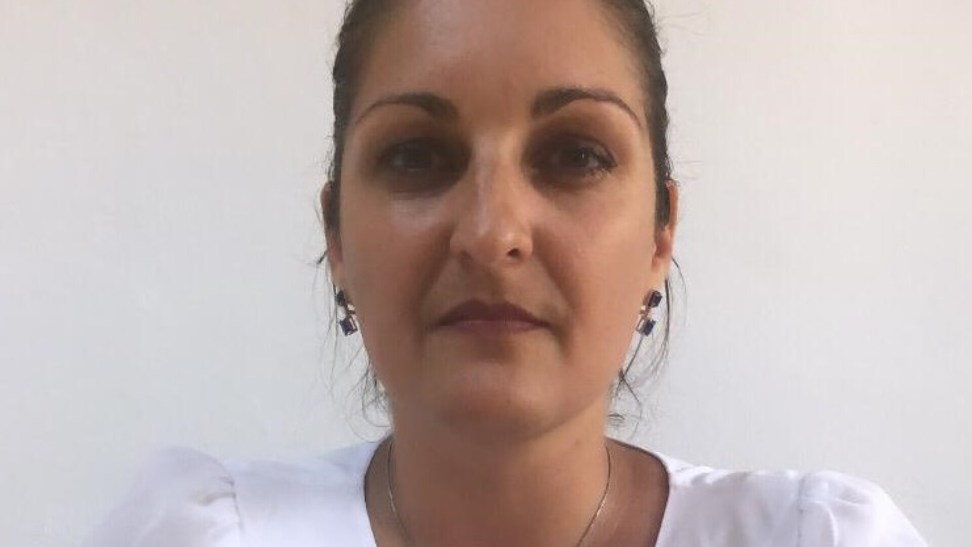 Angela Nicolae, noul prefect al Oltului. Este prima femeie care ocupă această funcție, în județ