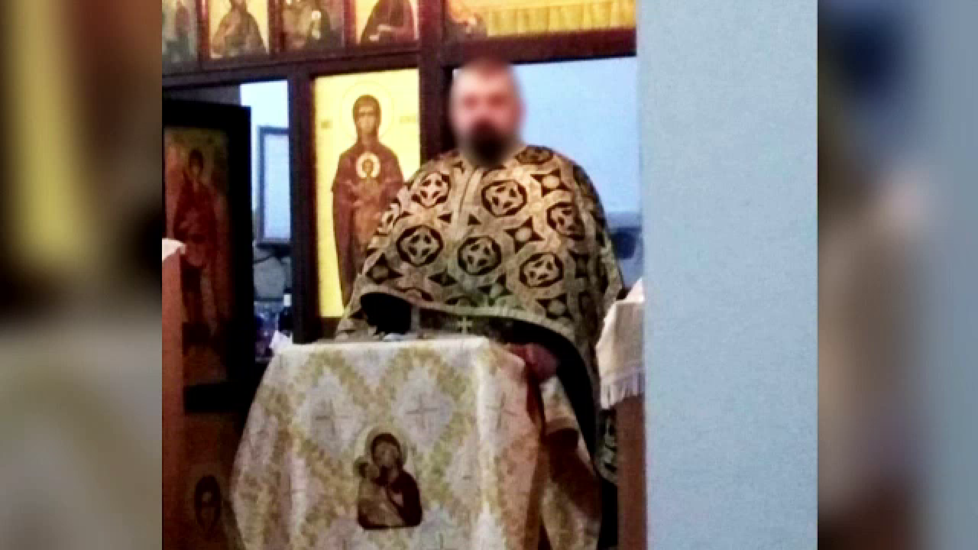 Preotul acuzat de pedofilie ar fi încercat să abuzeze 4 copile. Avea 12 conturi de Facebook