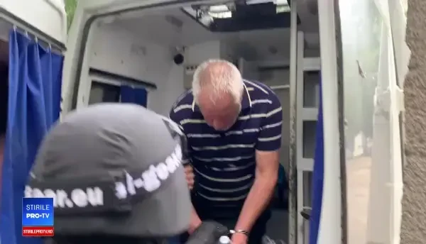 Gheorghe Dincă, huiduit la sediul INML. Ce i-au strigat oamenii