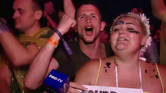 Untold, ziua 2. Fanii au plâns de fericire la concertul lui Armin van Buuren