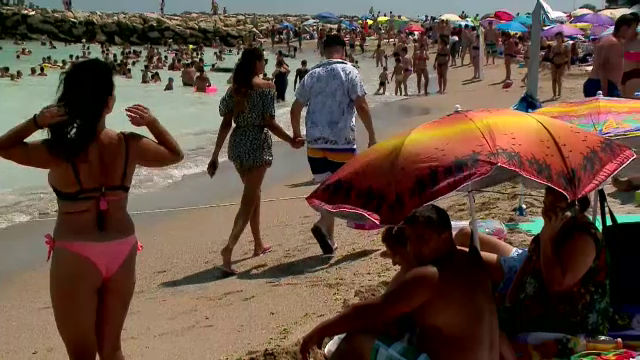 Reportaj cu camera ascunsa. Cum se sufoca litoralul romanesc din cauza ofertelor de cazare ”la negru”