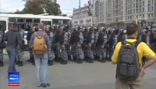 Protest al Opoziției în Rusia. Poliția a arestat aproape 200 de persoane. VIDEO