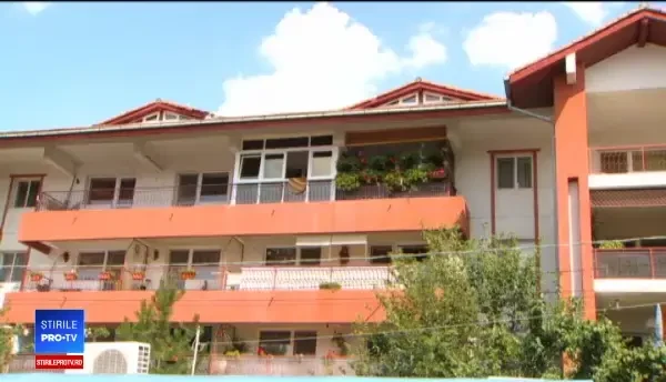 Haos la reciclarea gunoiului. Expert: Oamenii sunt bulversați de culorile de pe pubele