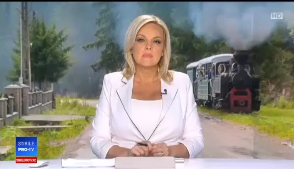 Mocăniţa din Maramureş a deraiat, cu 200 de oameni la bord. 12 răniți. FOTO