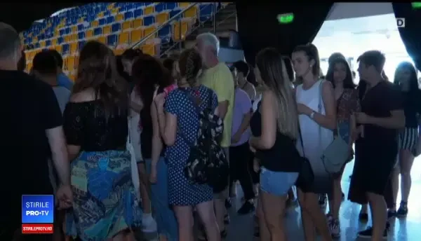 Sute de elevi au învățat tainele actoriei de la Pavel Bartoș și Dargoș Bucur