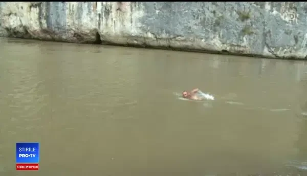 Locul în care turismul a explodat după amenajarea plajei. Nu mai sunt locuri de cazare