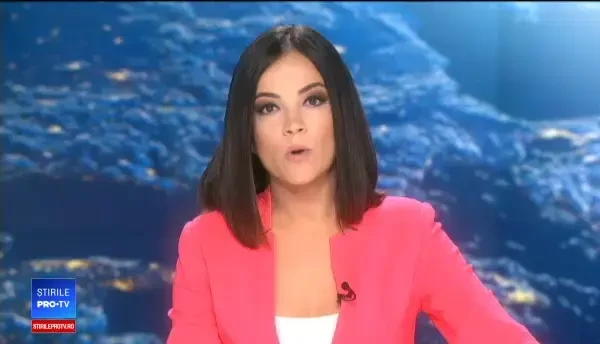 Anchetă după ce Mocănița a deraiat. O persoană a fost rănită grav