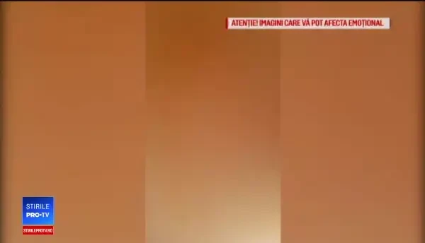 ANIMAȚIE GRAFICĂ. Filmul accidentului cu 3 morți din Tulcea. Mașina a sărit peste o casă