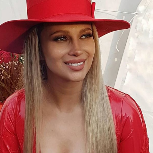 Lora nu va mai prezenta „Vorbește lumea”. Mesajul artistei