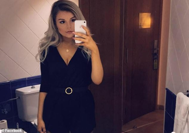 O tânără din Anglia și-a pierdut vederea, după ce a citit pe internet cum să gătească ouă