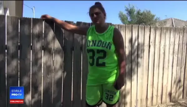 Un bărbat din Bacău a ripostat cu un cuțit, după ce soția și fiica sa au fost lovite