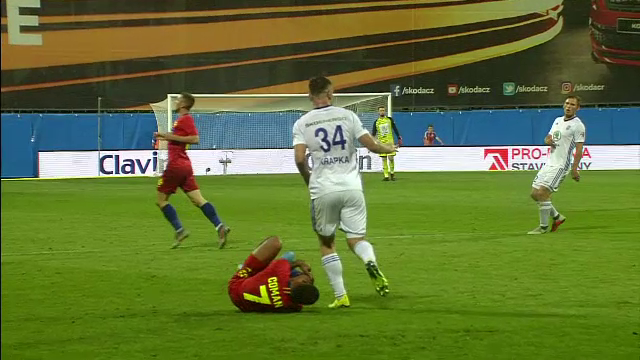 Krapka vede al doilea galben și este eliminat