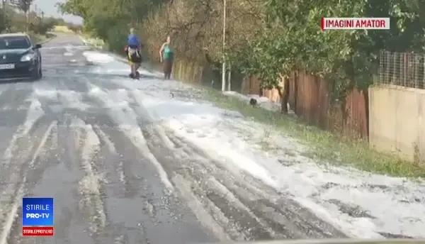 Grindină și ploi torențiale în județul Argeș. VIDEO