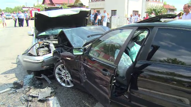 Adolescentă de 15 ani, în comă la spital din cauza unui șofer. "Mi-a intrat o viespe în maşină"