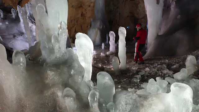 Experiență unică, la Cluj, pentru zeci de viitori speologi din întreaga lume