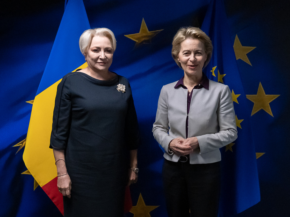 Dăncilă afirmă că președintele CE i-a cerut să facă o propunere de comisar european