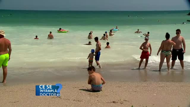 Copiii trebuie să poarte întotdeauna șapcă sau pălărie pe cap, vara. Cum explică medicii