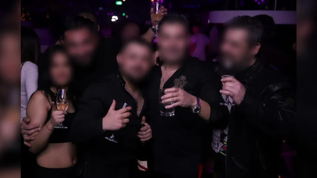 Turiști străini, jefuiți în Centrul Vechi după ce erau amețiți cu alcool și de animatoare