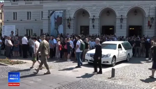 Alpinistul Zsolt Torok a fost înmormântat cu onoruri militare