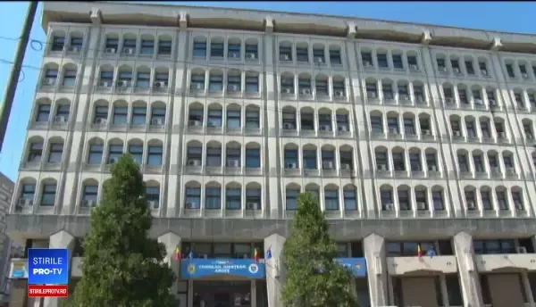 Viață bună pe bani publici. Angajații CJ Argeș merg la ”cursuri” în stațiuni de lux și se amuză de situație