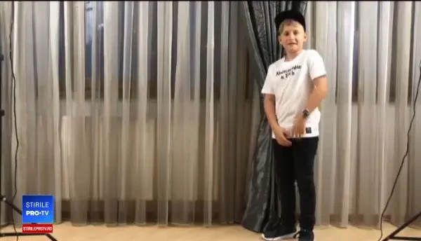 Copiii care au devenit vedete pe YouTube şi Instagram. Câţi bani pot câştiga lunar