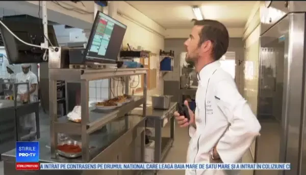 De ce sunt atraşi muncitorii nepalezi de România. "Frate, sunt mulţi bani aici"i