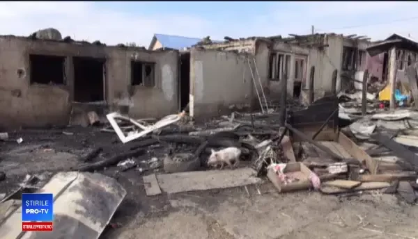 Reacția a 3 copii orfani, atunci când și-au văzut casa în flăcări. ”A fost șoc”