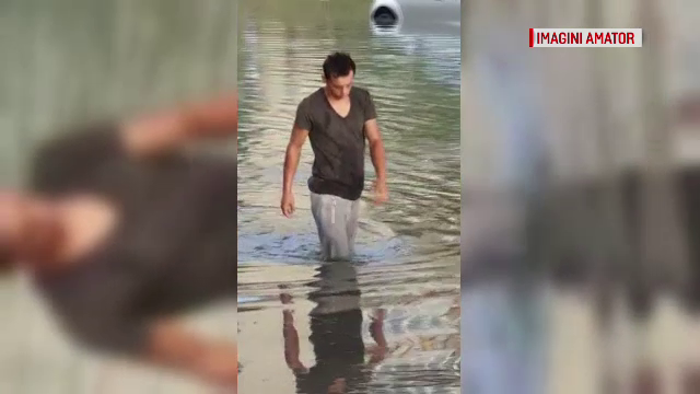 Haos în Arad după o ploaie de o jumătate de oră. Șoferi captivi în mașini și străzi inundate