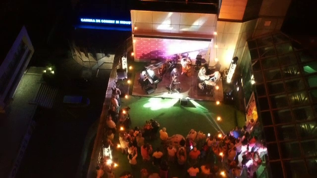 Jazzul a fost la înălțime în Ploieşti. Concerte pe acoperiș, în aer liber