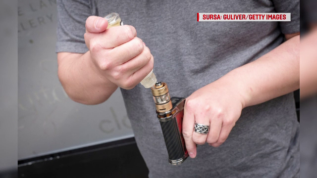 Ţigările electronice cu vapori pot cauza moartea. „A crescut consumul în rândul copiilor”