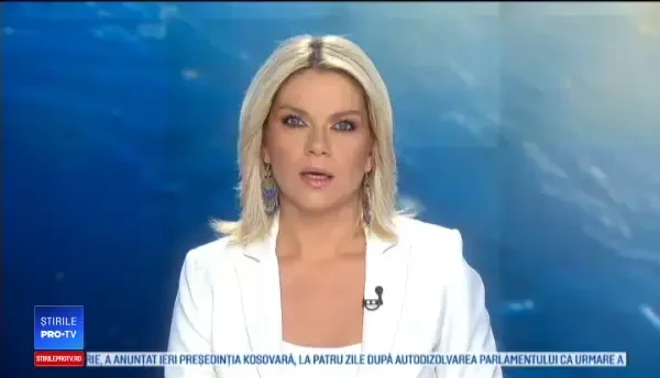 Incendiu de proporţii în Slatina. Zeci de pompieri au luptat cu flăcările