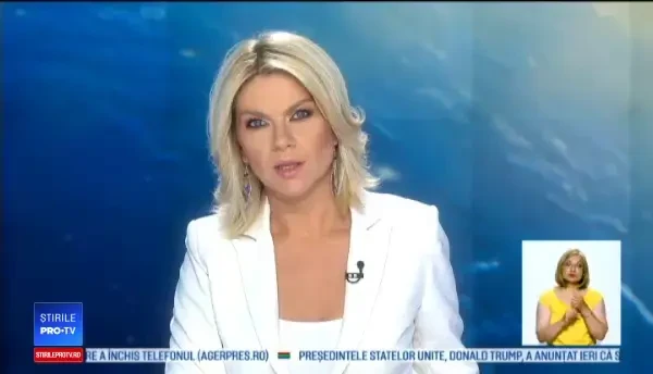 Turiști, filmați hrănind un urs cu chipsuri pe Transfăgărășan. Avertismentul autorităților