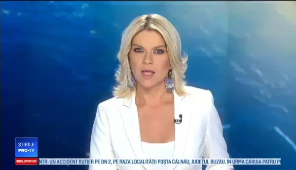 Incendiu de vegetație uriaș la Los Angeles. O autostradă importantă a fost închisă