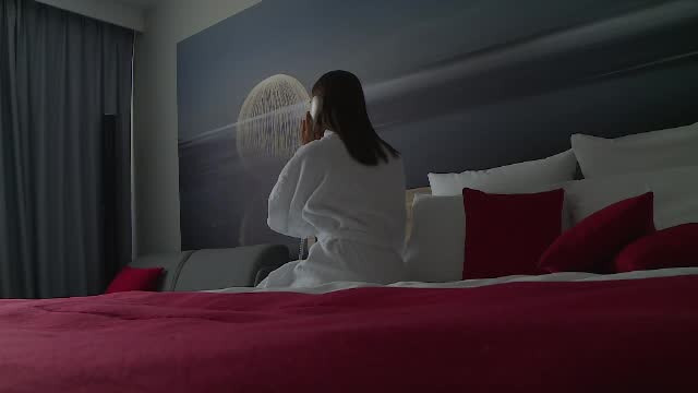 Autoritățile caută soluții pentru stoparea prostituției. Ce se va întâmpla în hoteluri