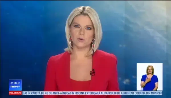 Spargerea dată de o femeie într-un salon de lux. Patronul oferă recompensă o mașină