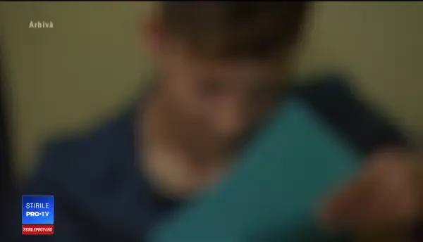 Mărturia unei fete maltratată la centrul din Maramureș: A fost pusă să rupă așchii cu mâinile