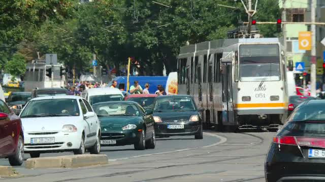 Modificări importante la proiectul „Oxigen”. Toate mașinile sub Euro 5 vor plăti vinieta. Noile tarife