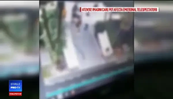 Bătaia dintre trei adolescente din Turda s-a sfârșit șocant. Ce a făcut mama uneia dintre ele