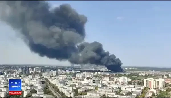 Incendiu puternic în nordul Capitalei