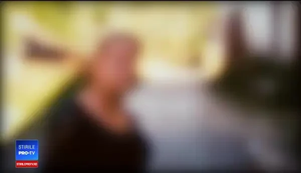 Ce riscă operatoarea 112 care a umilit o femeie bătută de un şofer de autobuz