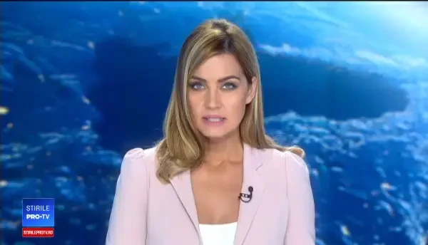 Panică într-un bloc din Drobeta Turnu Severin, după ce un apartament a luat foc