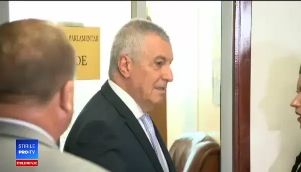 Tăriceanu, în război cu PSD, care vrea să-i ia parlamentarii. "E un atac furibund"