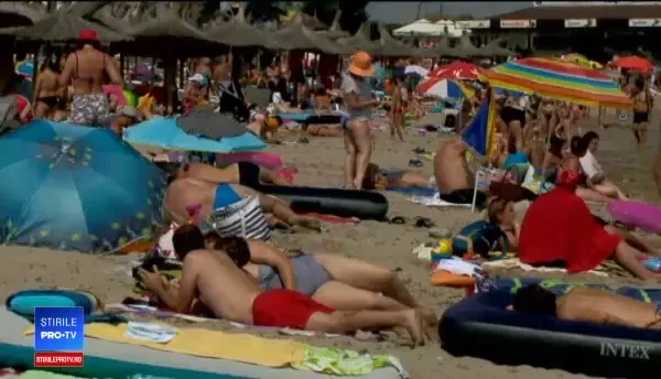Stațiunile unde românii se înghesuie toamna. "E o categorie de turişti mai educaţi"