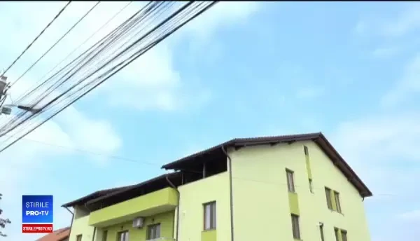 Avizierele dispar. Cum plătesc tinerii întreținerea fără să dea ochii cu administratorul