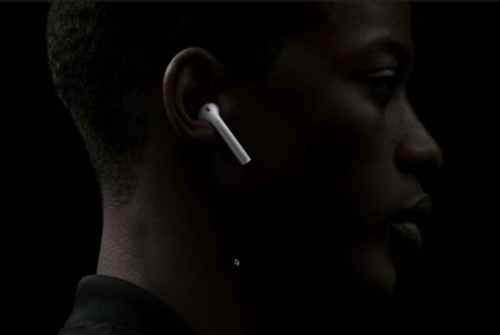 iLikeIT. De ce au renunțat marii producători de telefoane la mufa jack