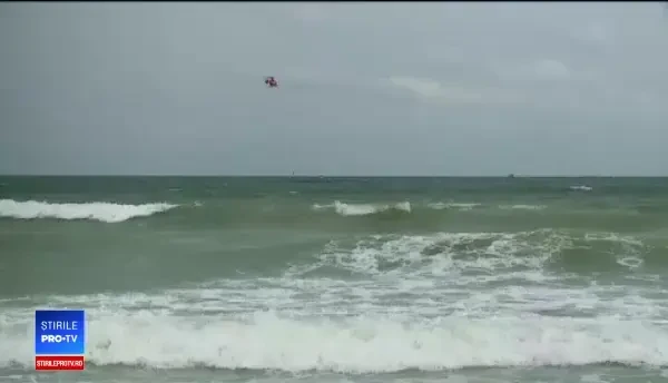 Turist căutat în Vama Veche cu scafandrii şi elicopterul. Cum ar fi dispărut